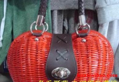 红色情人爱心生日礼物藤编包手提潮流个性女包丽莎包塑藤条桃心