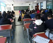 瀚宣博大考前有内部渠道资料吗？想小班冲刺一下有老师吗