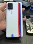 iqoo 7    12+255内存，后盖破了，组装屏